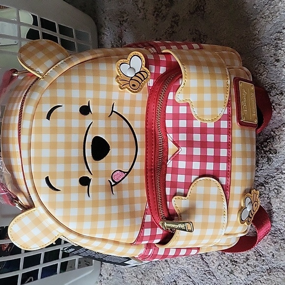 Winnie the pooh loungefly backpack - Picture 1 of 5
